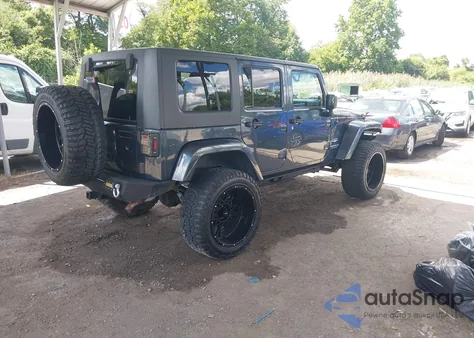 2008 Jeep Wrangler Unlimited Sahara из США, поврежденный, VIN 1J8GA59148L517387